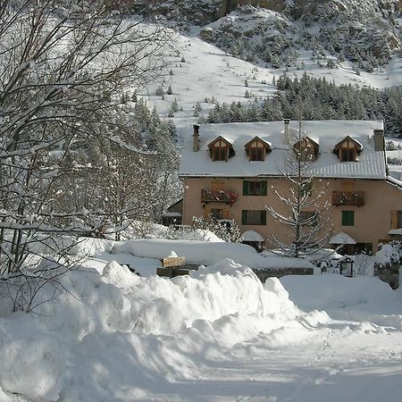 Auberge La Cleida Névache Exterior photo