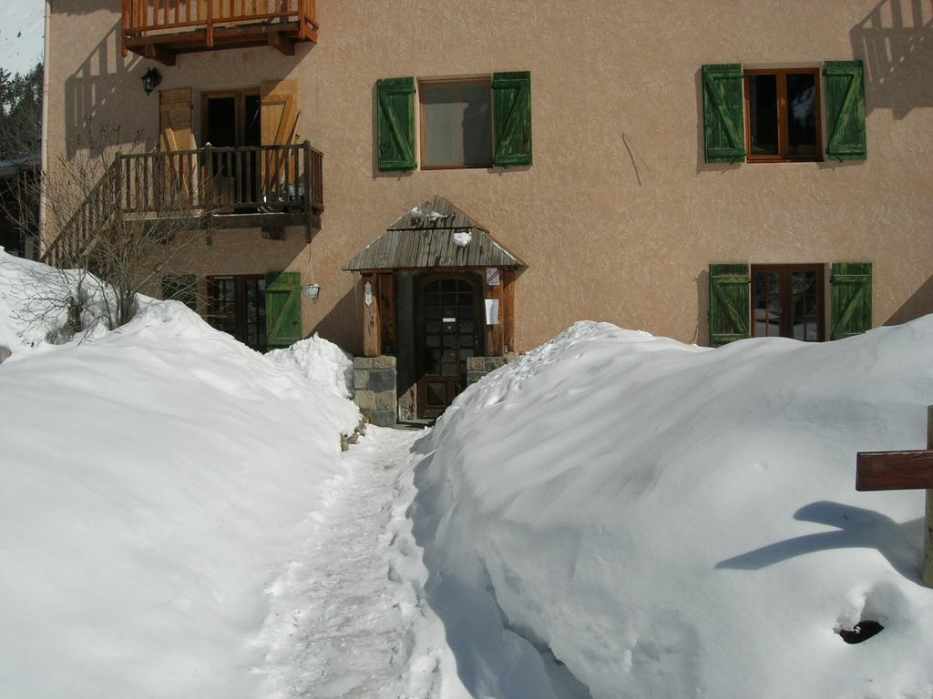 Auberge La Cleida Névache Exterior photo